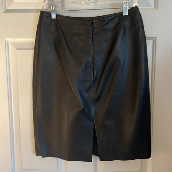 Wilson’s Leather Skirt - Picture 2 of 4